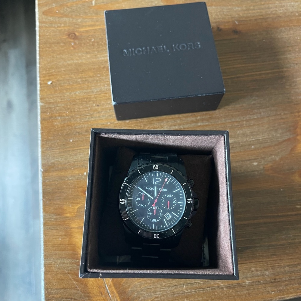 Men’s Michael Kors black watch